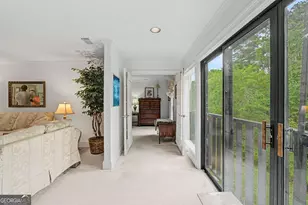 23201 Plantation Dr, Atlanta, GA 30324 - Photo 6