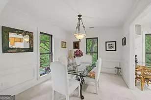 23201 Plantation Dr, Atlanta, GA 30324 - Photo 18
