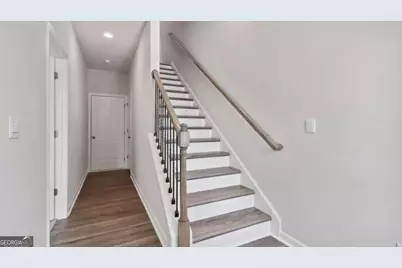 3618 Georgia Avenue #2010, Hapeville, GA 30354 - Photo 6