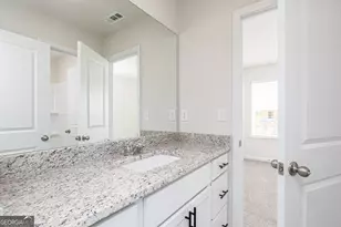 727 Berkeley Dr, Conyers, GA 30013 - Photo 4