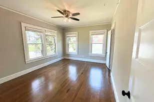 21 Buchanan St, Newnan, GA 30263 - Photo 14