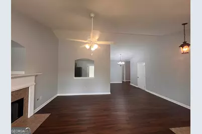 63 Camden Way, Fairburn, GA 30213 - Photo 4