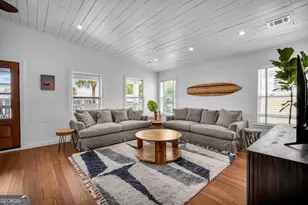 15 Izlar Ave, Tybee Island, GA 31328 - Photo 12