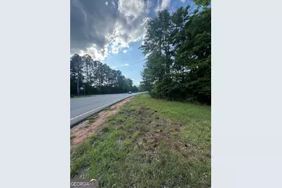 422 Sparta Highway NE, Milledgeville, GA 31061 - Photo 2