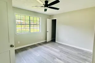 70 Darwin Dr, Jonesboro, GA 30238 - Photo 14