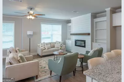5381 Gray Birch Bend, Flowery Branch, GA 30542 - Photo 2