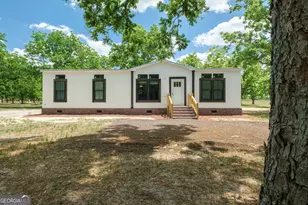 840 Lud Oquinn Rd, Odum, GA 31555 - Photo 1