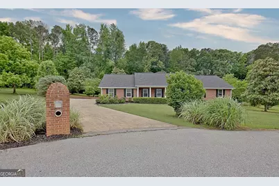 105 Walden Way, Fayetteville, GA 30214 - Photo 4