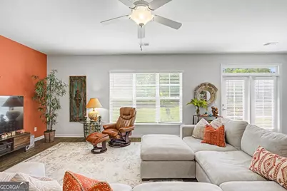 131 Crystal Lake Drive, Savannah, GA 31407 - Photo 16