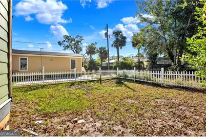 1015 W 36th Street, Savannah, GA 31415 - Photo 18