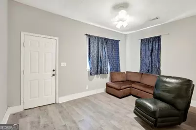 1015 W 36th Street, Savannah, GA 31415 - Photo 6