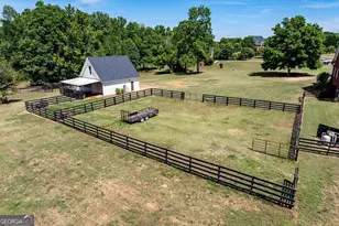 1051 Greenfield Ln, Watkinsville, GA 30677 - Photo 12