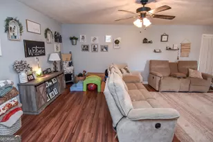 1579 Van Buren Rd, Barnesville, GA 30204 - Photo 8