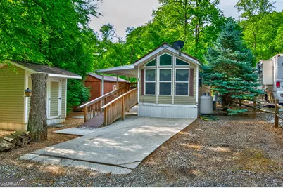 107 Riverside Place, Cleveland, GA 30528 - Photo 1