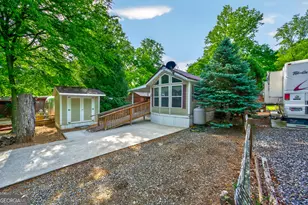 107 Riverside Pl, Cleveland, GA 30528 - Photo 2