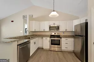 107 Woodridge Dr, Stockbridge, GA 30281 - Photo 6
