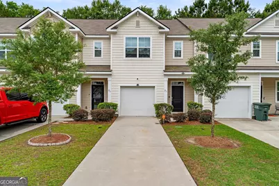 27 Villas Of Garrard Drive, Savannah, GA 31405 - Photo 1