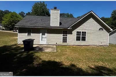 106 Ridgefield Circle, Lagrange, GA 30241 - Photo 14