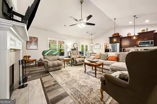 237 North Point Cir, Hartwell, GA 30643 - Photo 8