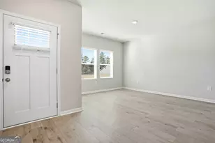 301 Hudson Ct, Jackson, GA 30233 - Photo 6