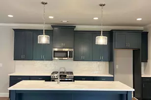 2736 Thomas View Ct, Loganville, GA 30052 - Photo 6