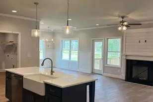 2736 Thomas View Ct, Loganville, GA 30052 - Photo 8
