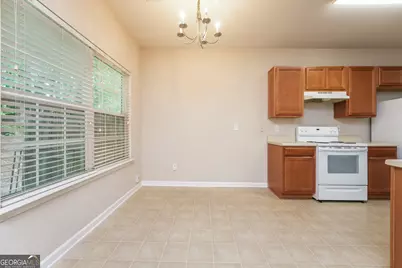 1259 Chinon Point, Lithonia, GA 30058 - Photo 4