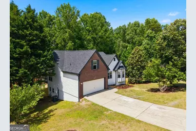 1432 Armende Circle, Dacula, GA 30019 - Photo 2