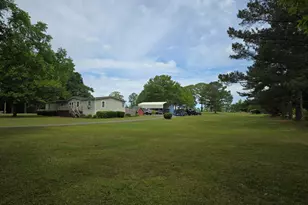 395 E Milner Rd, Zebulon, GA 30295 - Photo 22