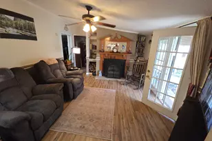 395 E Milner Rd, Zebulon, GA 30295 - Photo 48