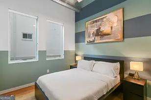 208 12th St NE, Atlanta, GA 30309 - Photo 16
