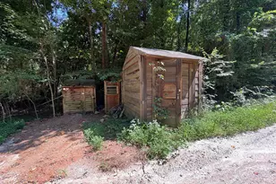 1018 Neal Rd, Commerce, GA 30530 - Photo 22