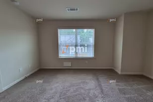 511 Highwood Ln, East Point, GA 30344 - Photo 6