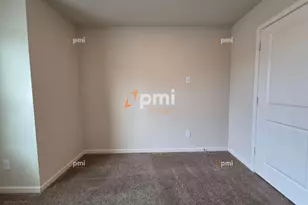 511 Highwood Ln, East Point, GA 30344 - Photo 10