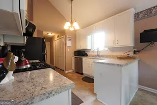164 Lakepointe Ct, Stockbridge, GA 30281 - Photo 22