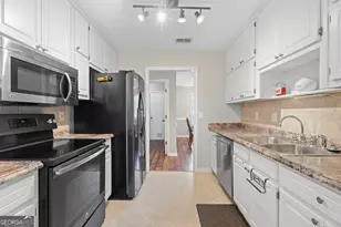 1059 Arbor Way, McDonough, GA 30253 - Photo 14