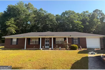 306 Ash Court, Albany, GA 31705 - Photo 1