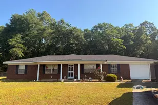 306 Ash Ct, Albany, GA 31705 - Photo 1