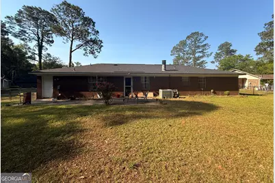 306 Ash Court, Albany, GA 31705 - Photo 2