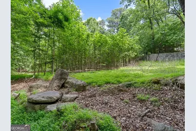 1340 W Garmon Road, Sandy Springs, GA 30327 - Photo 12