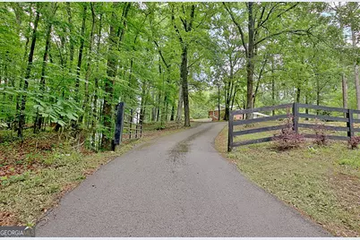717 Tyrone Road, Tyrone, GA 30290 - Photo 2