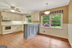 717 Tyrone Rd, Tyrone, GA 30290 - Photo 6