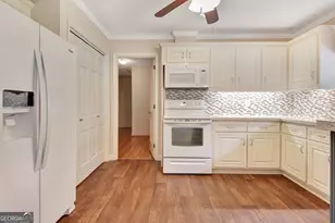717 Tyrone Rd, Tyrone, GA 30290 - Photo 34