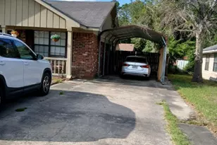 243 Garden Cir, Hinesville, GA 31313 - Photo 4
