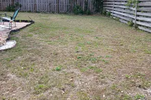 243 Garden Cir, Hinesville, GA 31313 - Photo 6