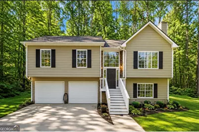 181 N Springs Drive, Acworth, GA 30101 - Photo 2