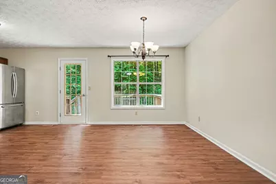 181 N Springs Drive, Acworth, GA 30101 - Photo 8