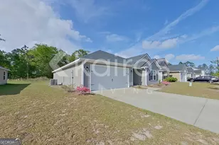 15 Carrollton Dr, Brunswick, GA 31525 - Photo 2
