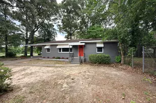 101 Sparta St, Warner Robins, GA 31088 - Photo 2