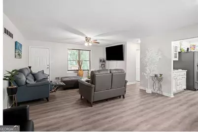 6372 Valley Dale Drive, Riverdale, GA 30274 - Photo 6